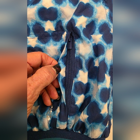 Free People Movement Blue Tie-Dye Cropped Bomber Jacket Size Small EUC - Picture 15 of 15